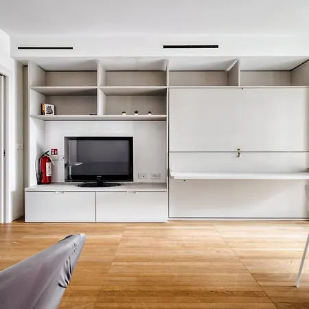 Apartament Torre Luxury Gym-pool&rooftop Mediolan